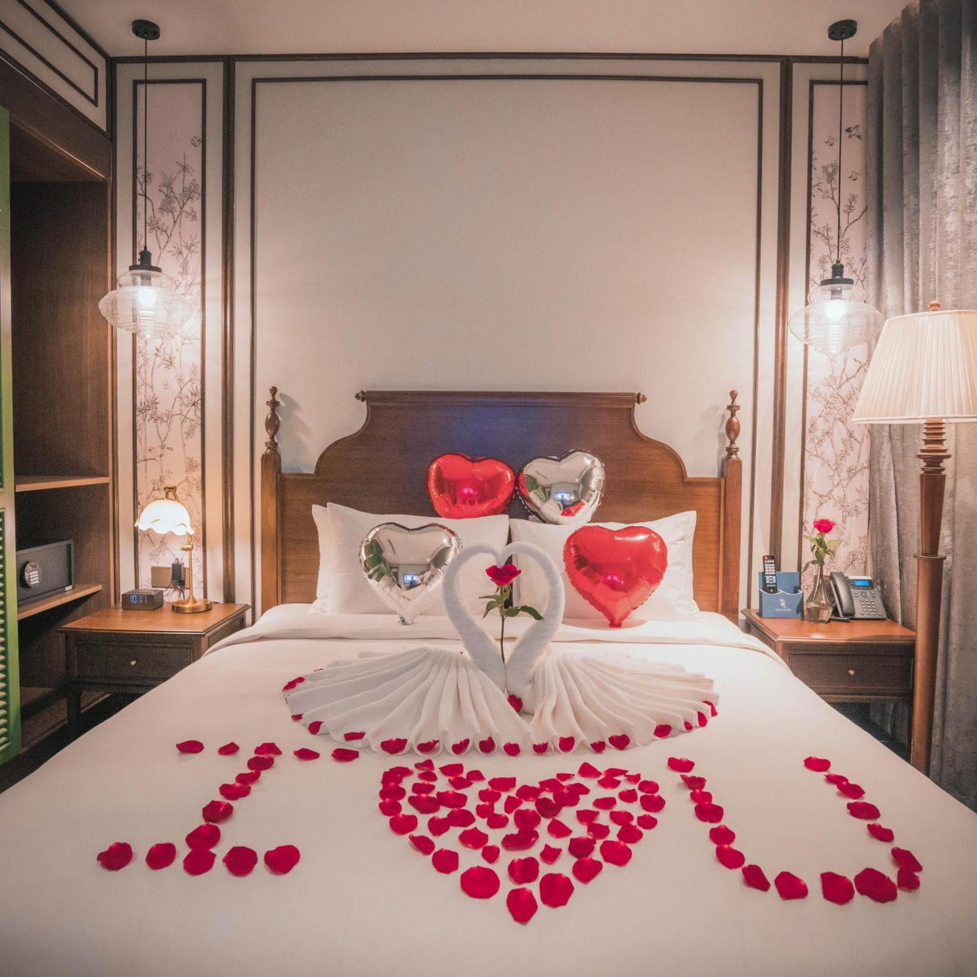 Regal Collection House Hotel Duong Canh Екстериор снимка